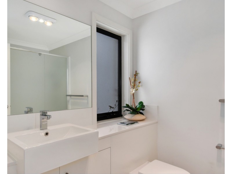 11/323 Bayview Street, Hollywell QLD 4216