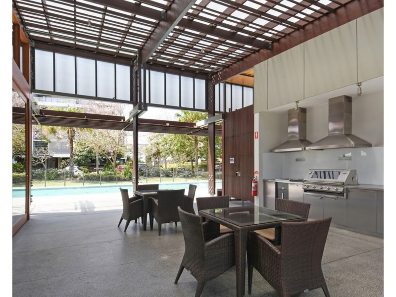 11/323 Bayview Street, Hollywell QLD 4216