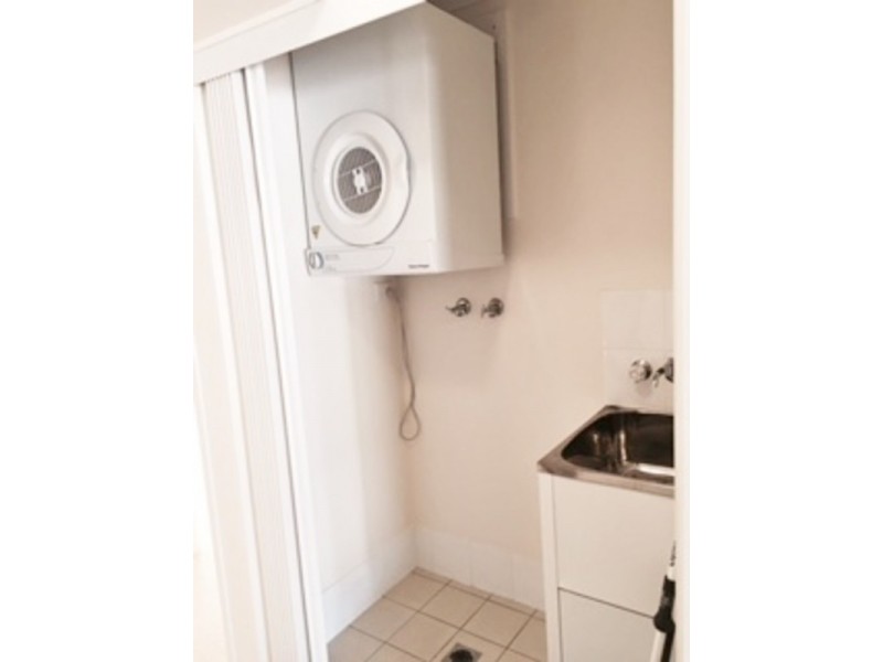 4 Proud Street, Labrador QLD 4215