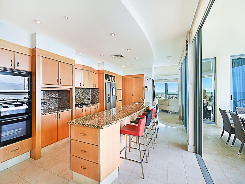 Sun City 3400 Surfers Paradise Boulevard, Surfers Paradise QLD 4217