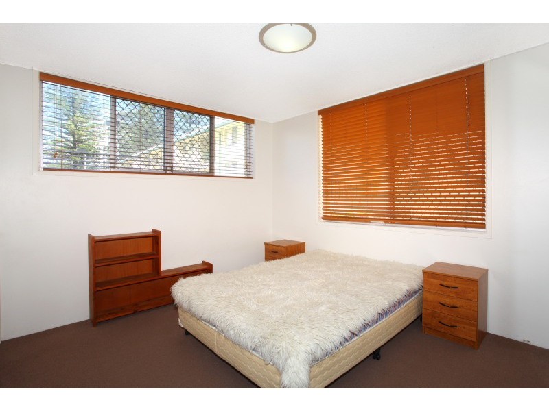 26 Aubrey Street, Surfers Paradise QLD 4217