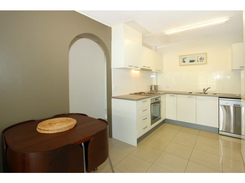 26 Aubrey Street, Surfers Paradise QLD 4217