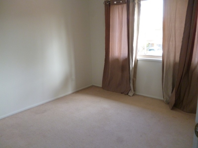 170 Central Street, Labrador QLD 4215