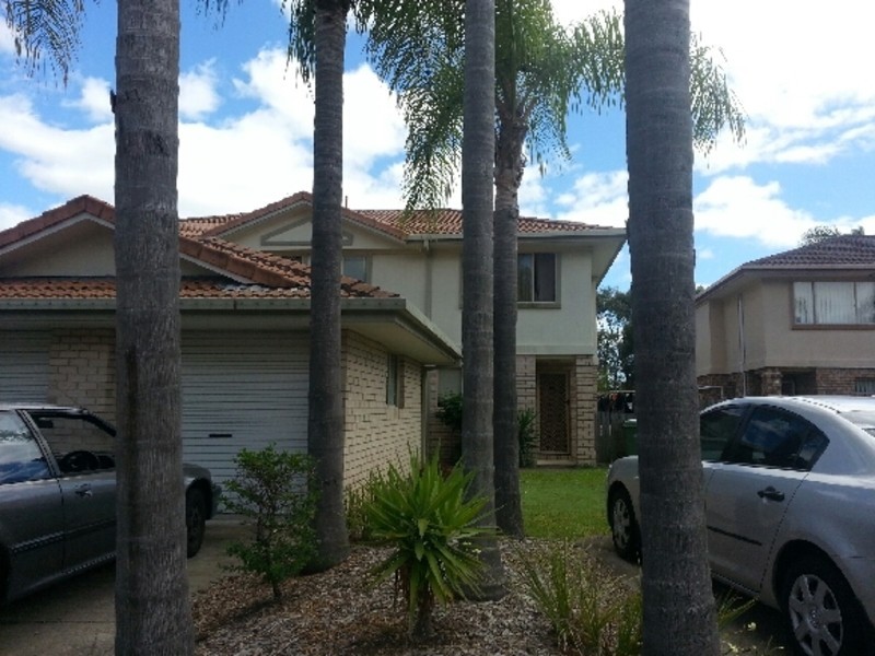 170 Central Street, Labrador QLD 4215