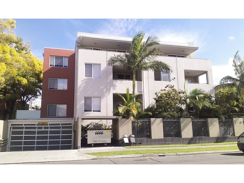 6 Rose Street, Southport QLD 4215