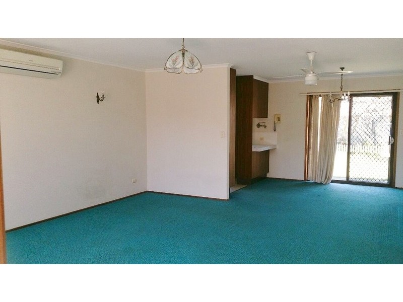 6 Caprice Court, Mermaid Waters QLD 4218