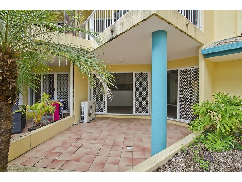 19 Monte Carlo Avenue, Surfers Paradise QLD 4217