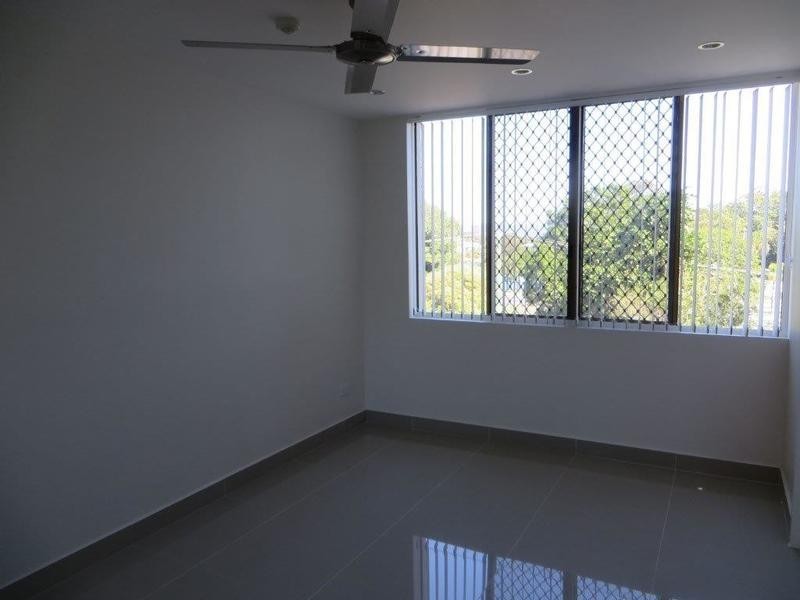Enderley Gardens/38 Enderley Avenue, Surfers Paradise QLD 4217