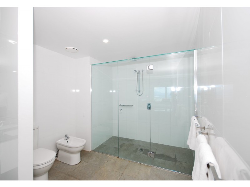 Q1/9 Hamilton Avenue, Surfers Paradise QLD 4217