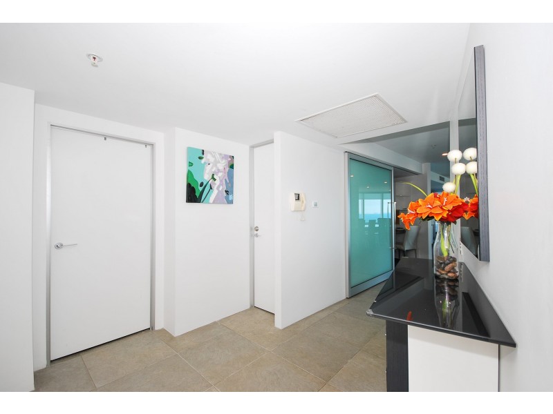 Q1/9 Hamilton Avenue, Surfers Paradise QLD 4217