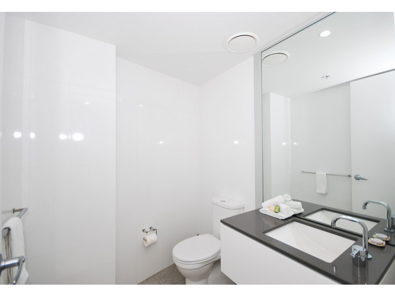 Q1/9 Hamilton Avenue, Surfers Paradise QLD 4217
