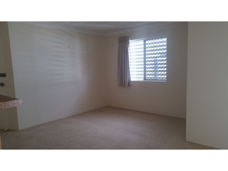 4 Proud Street, Labrador QLD 4215