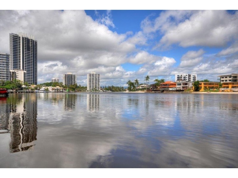 Waterways/40 Ferny Avenue, Surfers Paradise QLD 4217