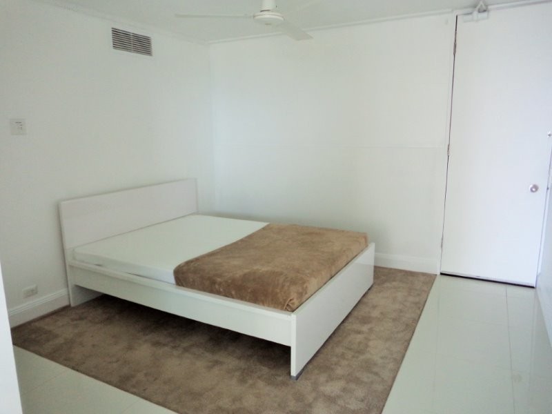 506/’Surfers Chateau’ 44 The Esplanade, Surfers Paradise QLD 4217