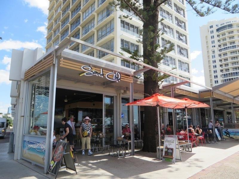 506/’Surfers Chateau’ 44 The Esplanade, Surfers Paradise QLD 4217