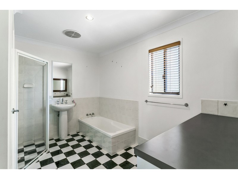 12 Casey Close, Currumbin Waters QLD 4223