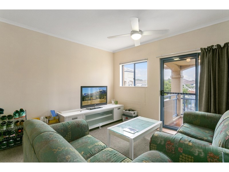 Martinique Gardens/4 Monte Carlo Avenue, Surfers Paradise QLD 4217