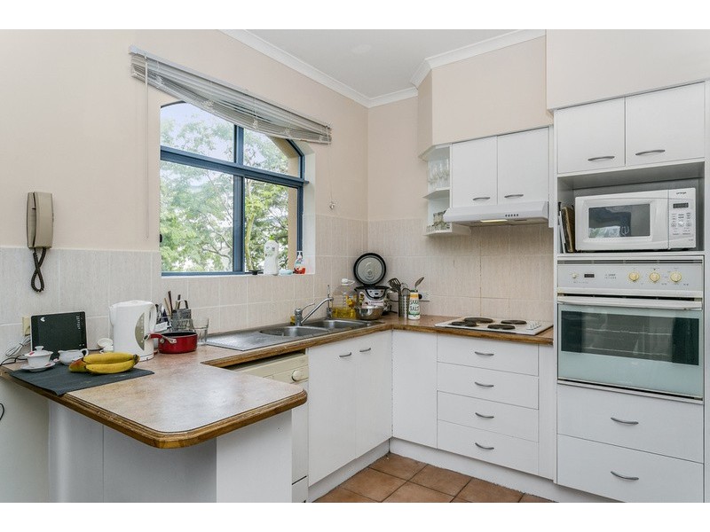 Martinique Gardens/4 Monte Carlo Avenue, Surfers Paradise QLD 4217