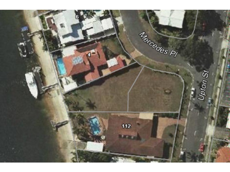 2 Mercedes Place, Bundall QLD 4217