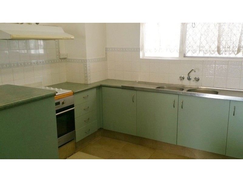 28/72 Marine Parade, Southport QLD 4215