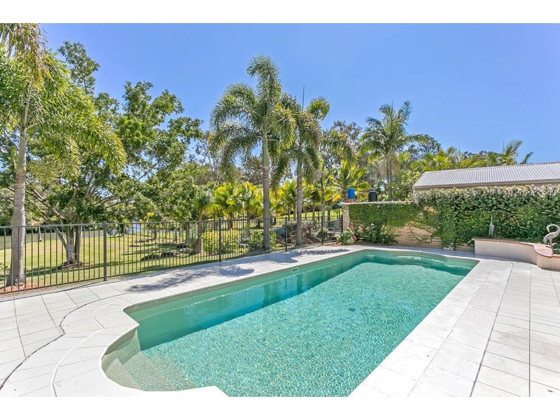 9 Gwydir Court, Helensvale QLD 4212