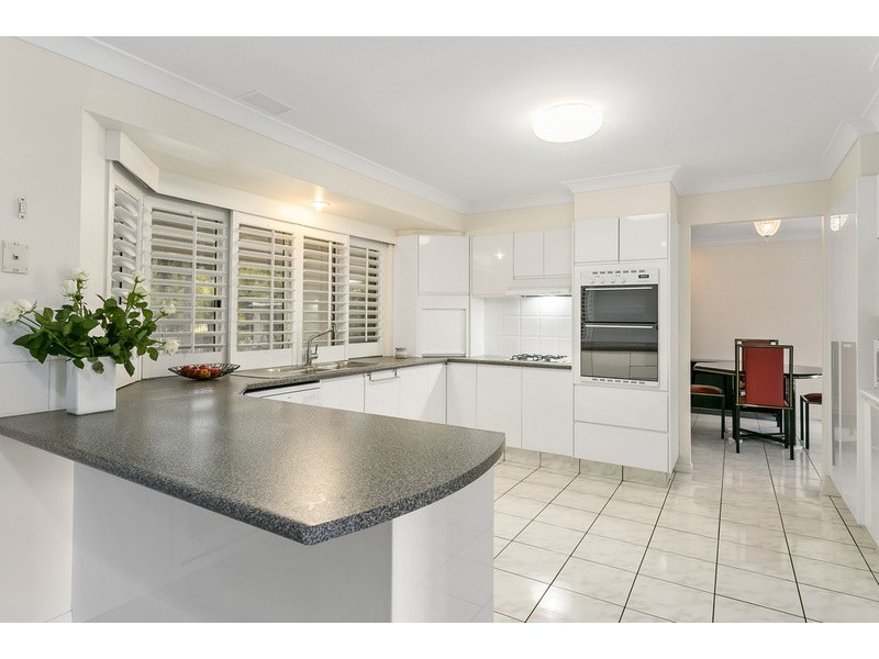 9 Gwydir Court, Helensvale QLD 4212