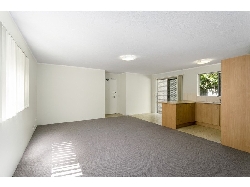 164 Frank Street, Labrador QLD 4215