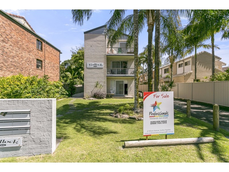 164 Frank Street, Labrador QLD 4215