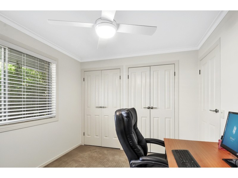 2 Tain Court, Sorrento QLD 4217