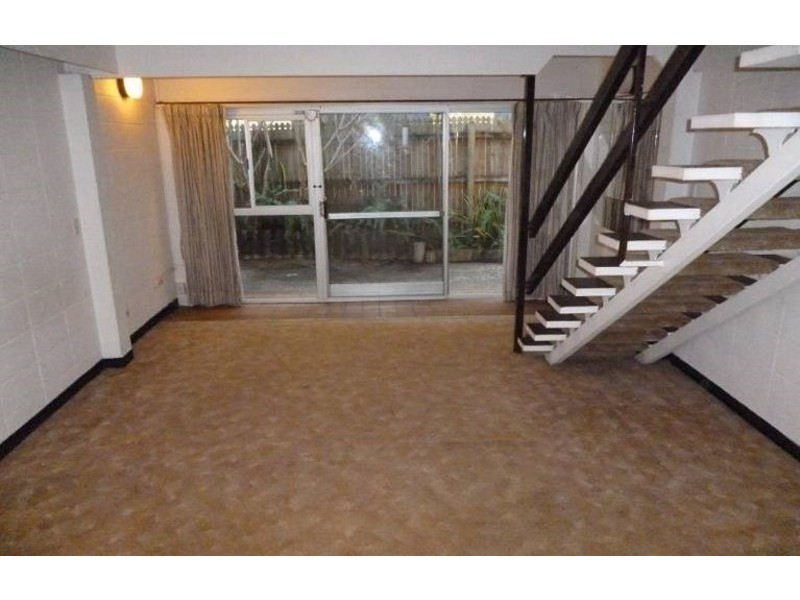 23 River Terrace, Surfers Paradise QLD 4217