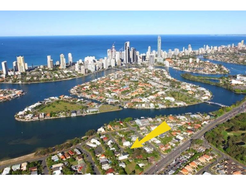 10 Kapala Street, Southport QLD 4215