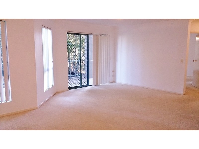 1/37 Meron Street, Southport QLD 4215