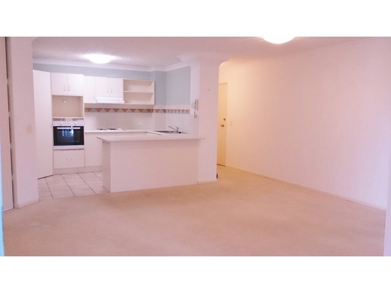 1/37 Meron Street, Southport QLD 4215