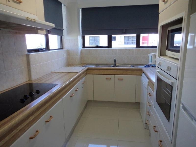 Aristocrat/19 Aubrey Street, Surfers Paradise QLD 4217