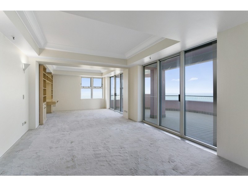 Unit 185/12 Commodore Drive, Surfers Paradise QLD 4217