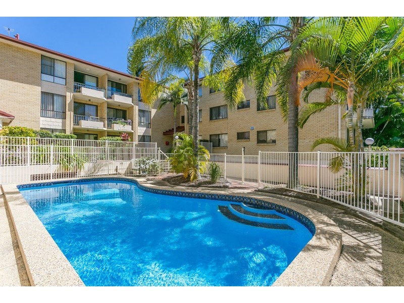 12/26 Stanhill Drive, Chevron Island QLD 4217