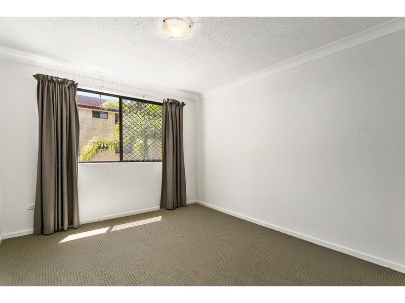 12/26 Stanhill Drive, Chevron Island QLD 4217