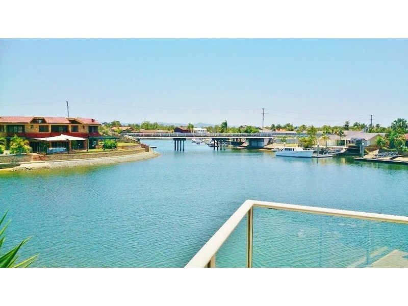 59 Daru Avenue, Runaway Bay QLD 4216