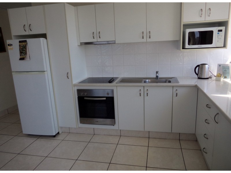 Chateau/44-52 The Esplanade, Surfers Paradise QLD 4217