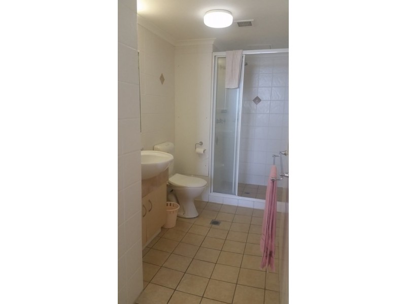 19 Aubrey Street, Surfers Paradise QLD 4217