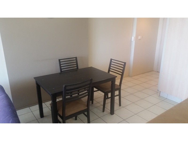 19 Aubrey Street, Surfers Paradise QLD 4217