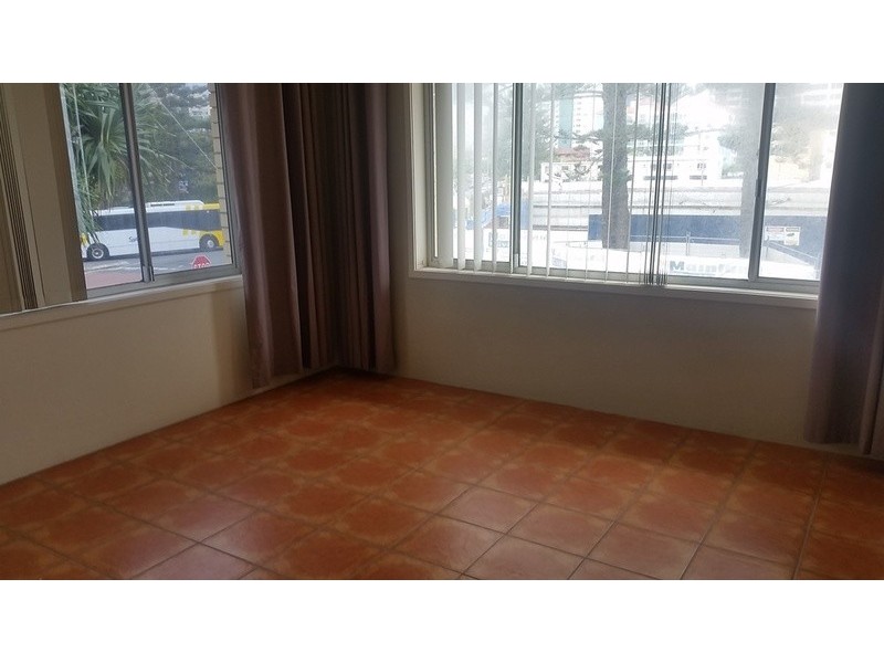 48 Old Burleigh Road, Surfers Paradise QLD 4217