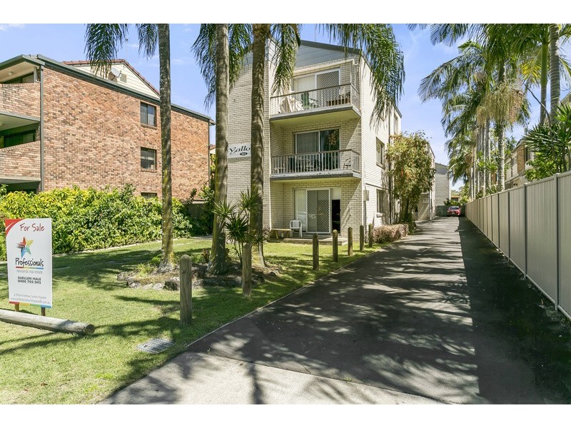 164 Frank Street, Labrador QLD 4215
