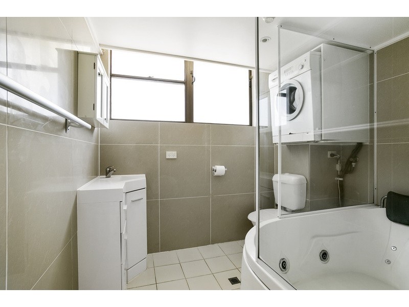 302/18-20 Orchid Avenue, Surfers Paradise QLD 4217