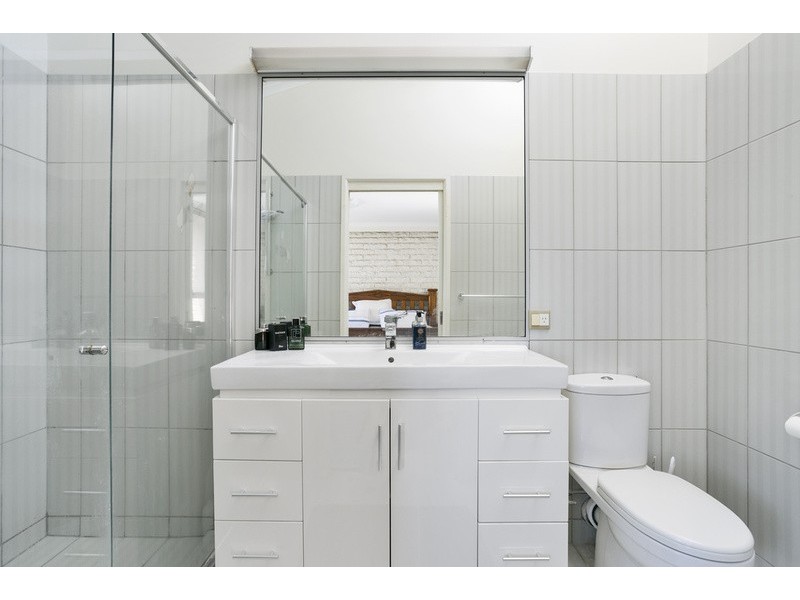 9 La Spezia Court, Surfers Paradise QLD 4217