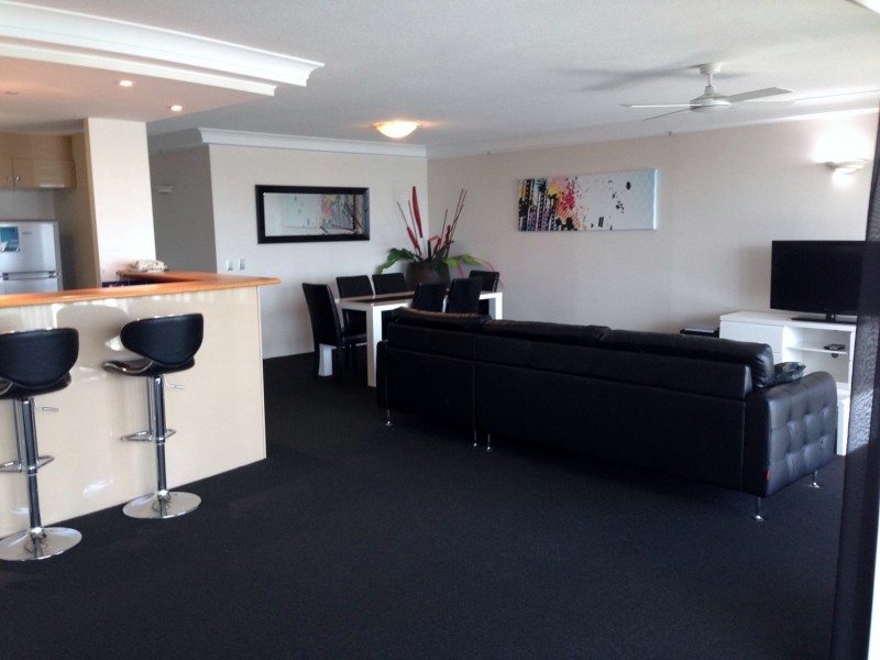 Crown/5-19 Palm Avenue, Surfers Paradise QLD 4217