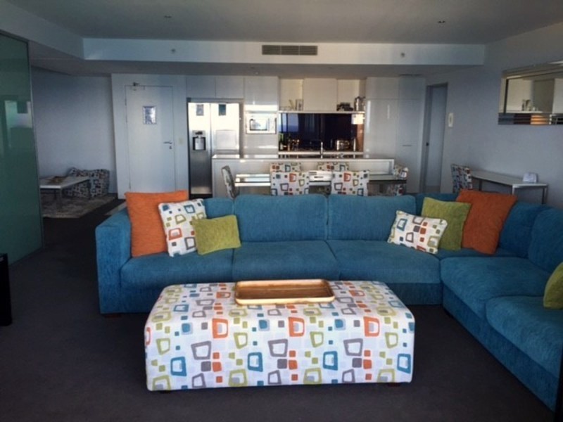 Circle on Cavill /9 Ferny Avenue, Surfers Paradise QLD 4217