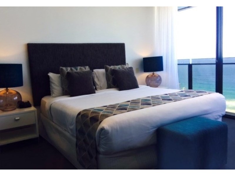 Circle on Cavill /9 Ferny Avenue, Surfers Paradise QLD 4217