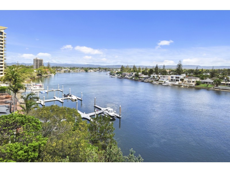 Florida/2916 Gold Coast Highway, Surfers Paradise QLD 4217