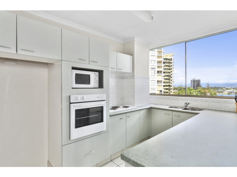 Florida/2916 Gold Coast Highway, Surfers Paradise QLD 4217